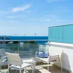Blue Seaview 아파트 바리