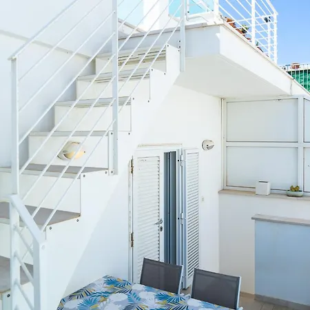 Blue Seaview Appartement *