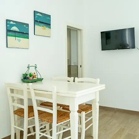 Blue Seaview Apartament *